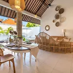 2 Bedroom Luxury Private Pool Villa In Seminyak